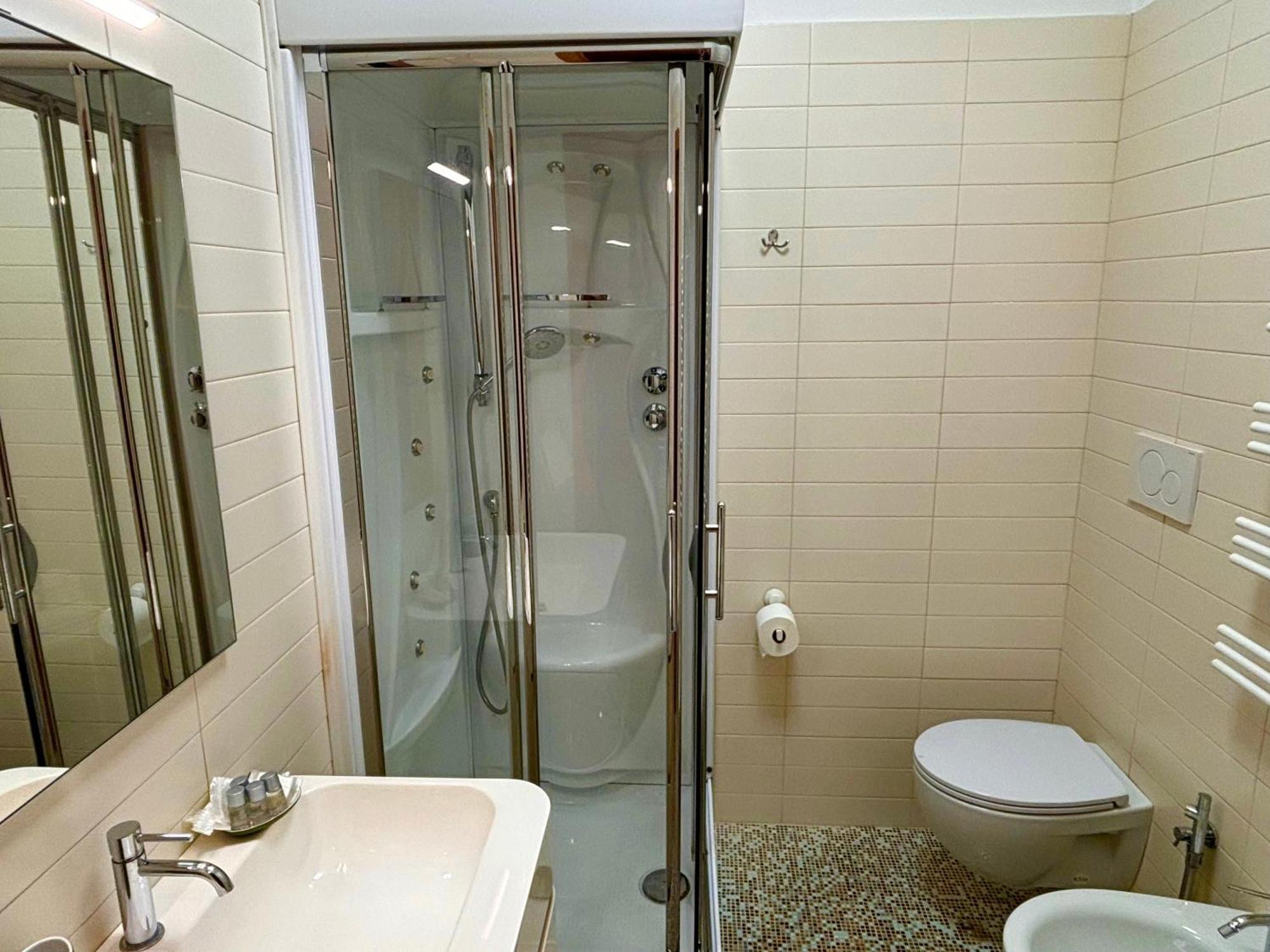 Dadu 14 Hotell Bari Eksteriør bilde